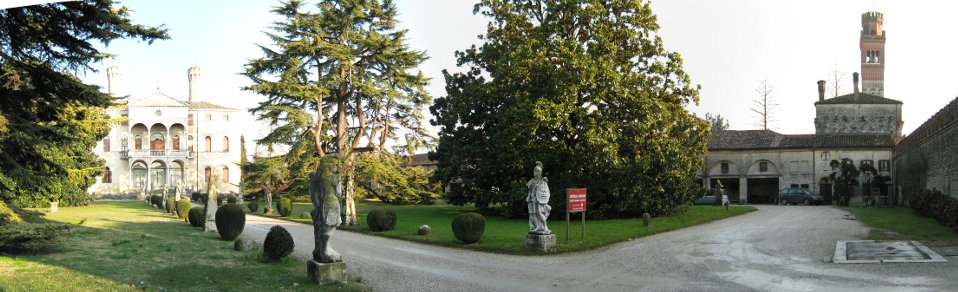 panorama_castello_int.jpg