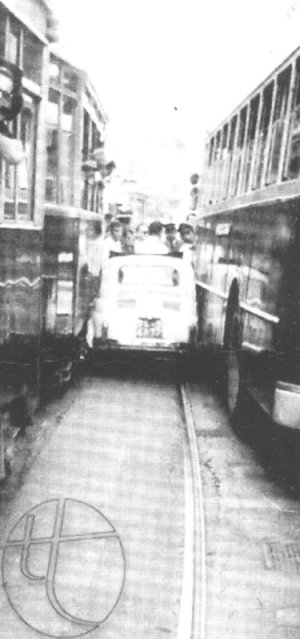 tram500small.jpg